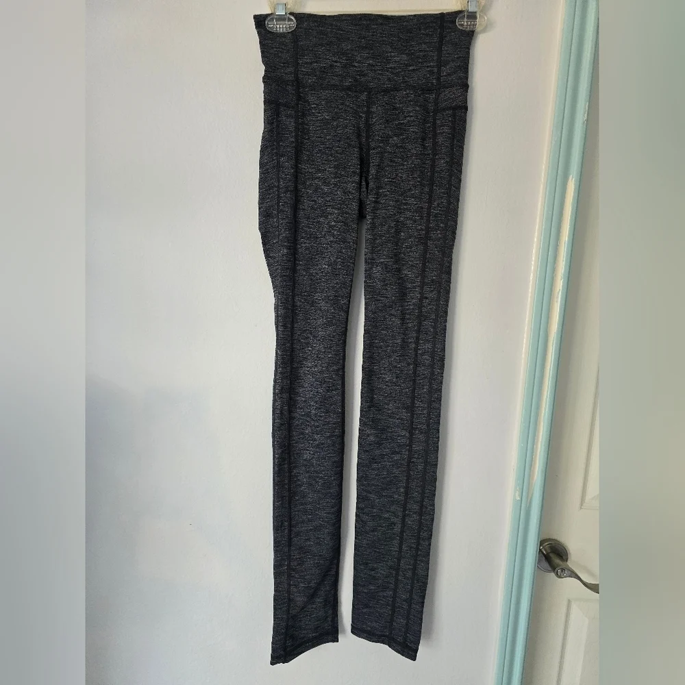 Athleta Gray Leggings with Stretchy Fit and Wide Waistband size xxs